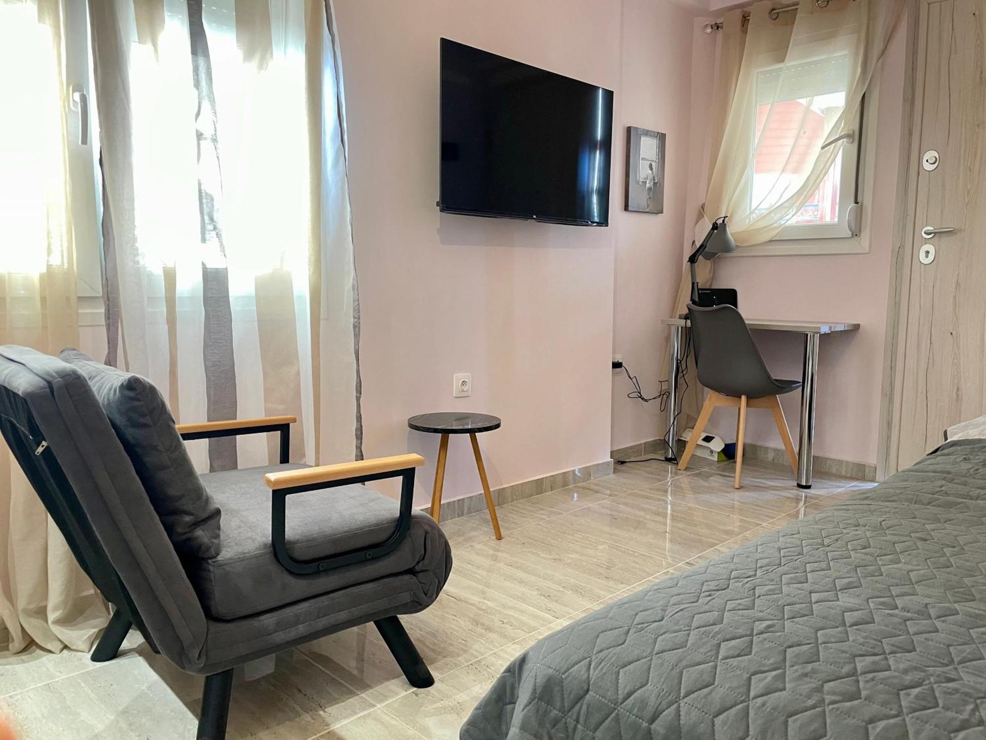 Apartment 66